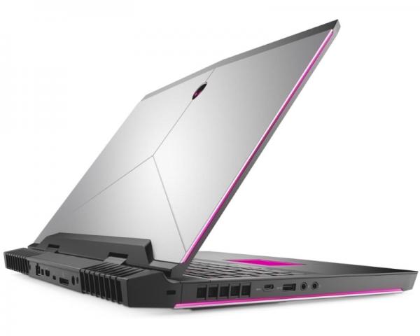 DELL Alienware 17 R4 17.3 FHD Intel Core i7-6820HK 2.7GHz (3.6GHz) 16GB 1TB 512GB SSD GeForce GTX 1070 8GB 6-cell crni Windows 10 Home 64bit 5Y5B
