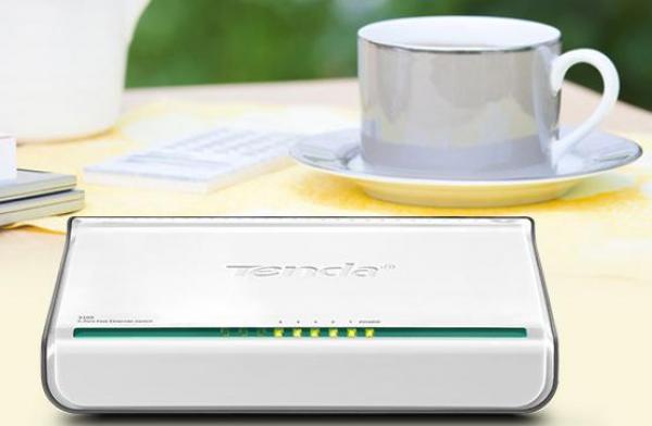Tenda S105 LAN 5-Port 10/100 Switch auto-negotiation RJ45 ports
